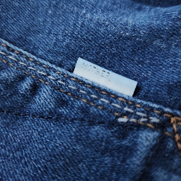 MOTHER THE LOOKWR Joyride Jean 24" - Picture 7 of 9